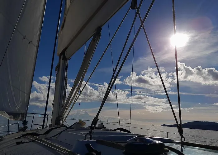 Bed And Boat Holiday * La Spezia